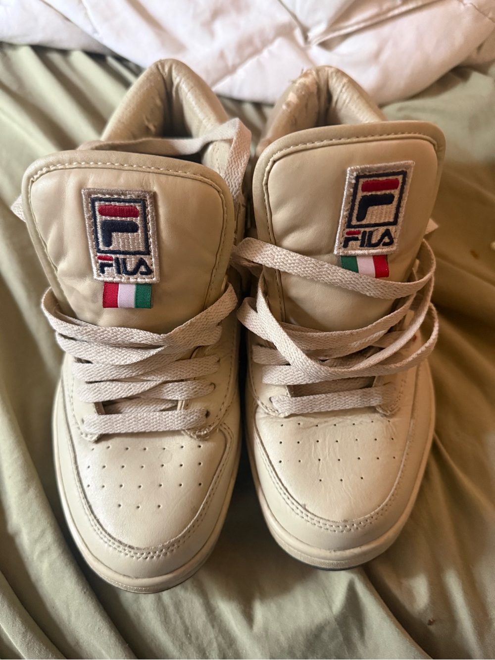 Fila 1988 classic Cream High-Top Sneakers with Red, Blue & Green Logo Accent